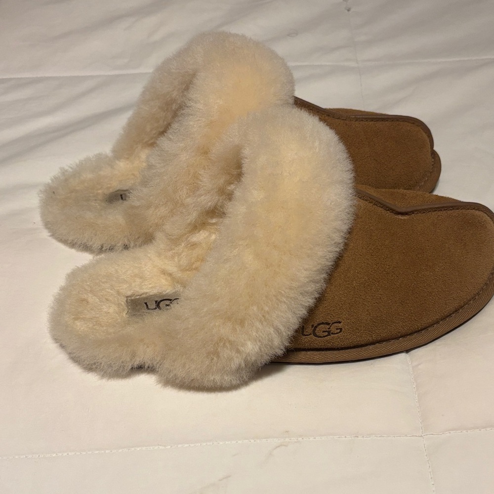 UGG Women's Brown and Cream Sheepskin Slippers